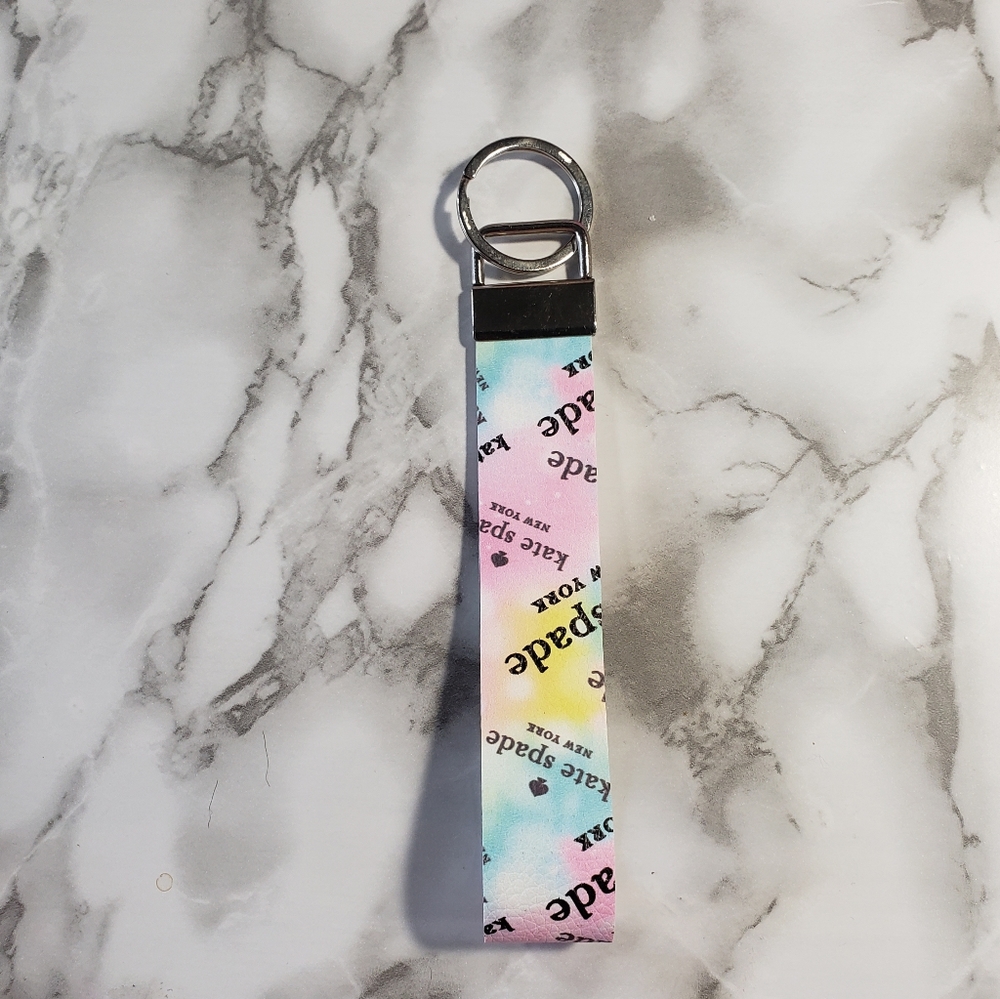 Emergency Keychain - Picture 5 of 8